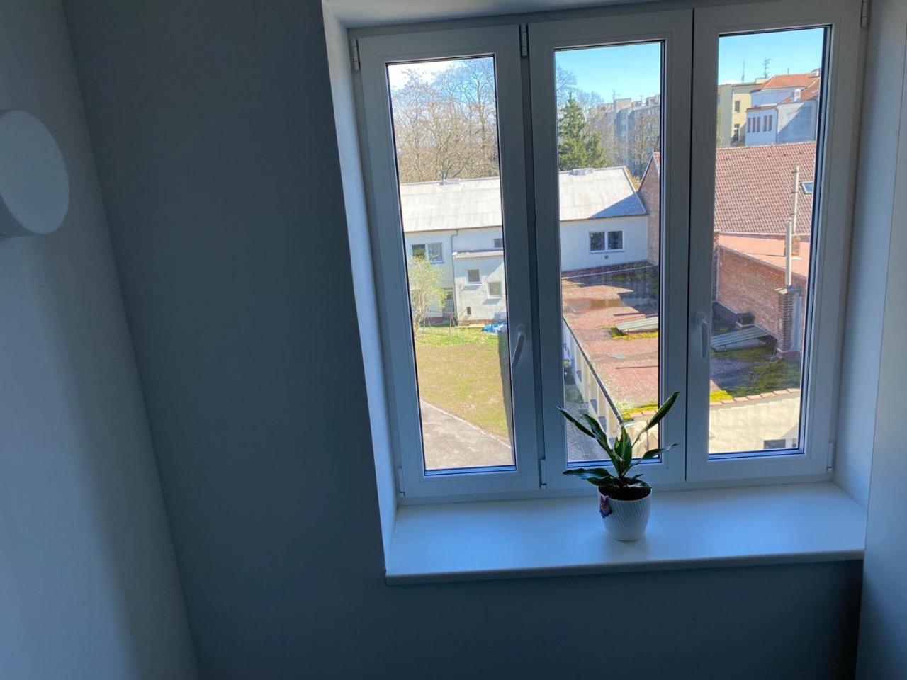 Perla Hradce 101 Lägenhet Hradec Králové Exteriör bild